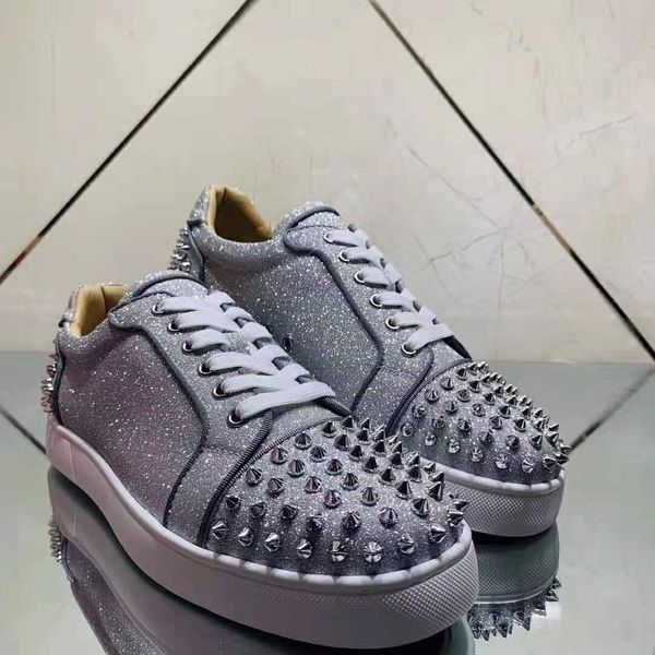 top design low cut замша spike toe casual квартира с красной подошвой обуви для мужчин и женщины партии дезей, Black
top design low cut замша spike toe casual квартира с красной подошвой обуви для мужчин и женщины партии дезей, Black