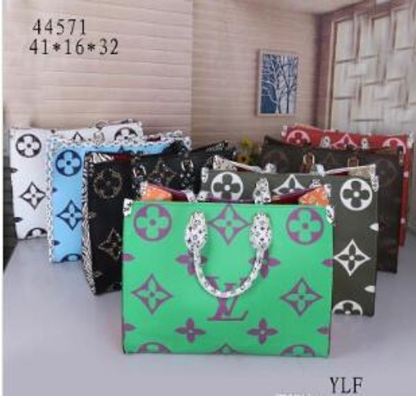 wholesale orignal real leather fashion famous shoulder bag tote designer handbags presbyopic shopping bag purse luxury messenger bag
wholesale orignal real leather fashion famous shoulder bag tote designer handbags presbyopic shopping bag purse luxury messenger bag
