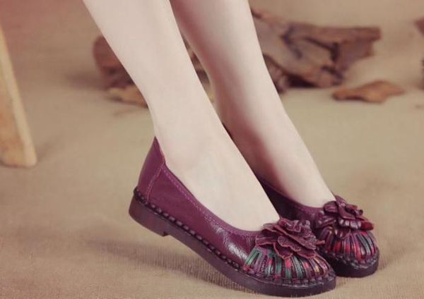 women's shoes in spring and autumn flat bottom round head comfortable soft flower mother @708, Black
women's shoes in spring and autumn flat bottom round head comfortable soft flower mother @708, Black