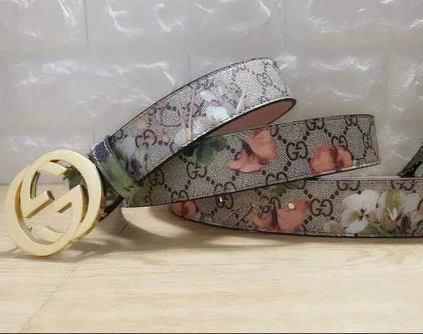 2020 fashion men's and women's belt specification: 3.8cm long, 105-125cm button head, ancient gold belt, black brown
2020 fashion men's and women's belt specification: 3.8cm long, 105-125cm button head, ancient gold belt, black brown