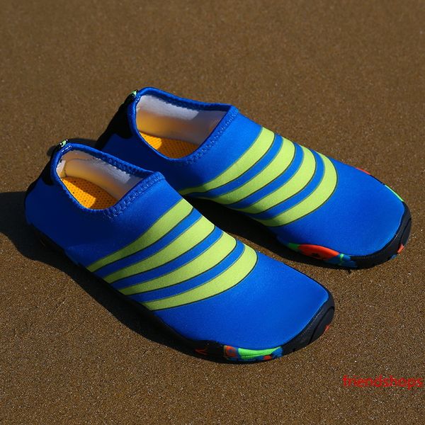 beige beach summer outdoor swim slipper on surf aqua shoes skin sock striped shoes lighweight couples sea shoes
beige beach summer outdoor swim slipper on surf aqua shoes skin sock striped shoes lighweight couples sea shoes
