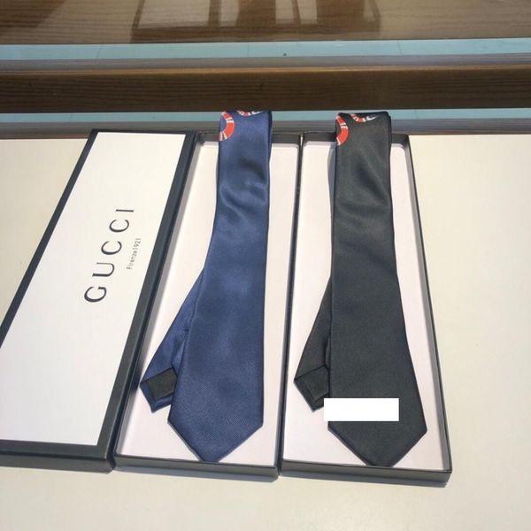 guc the new men tie stylish animal embroidered tie with jacquard silk material men must be full of temperament tie, Blue;purple
guc the new men tie stylish animal embroidered tie with jacquard silk material men must be full of temperament tie, Blue;purple