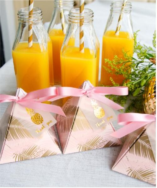 50/100pcs triangular pyramid wedding favors supplies leaves candy boxes with thanks card gift box party packaging chocolate box
50/100pcs triangular pyramid wedding favors supplies leaves candy boxes with thanks card gift box party packaging chocolate box