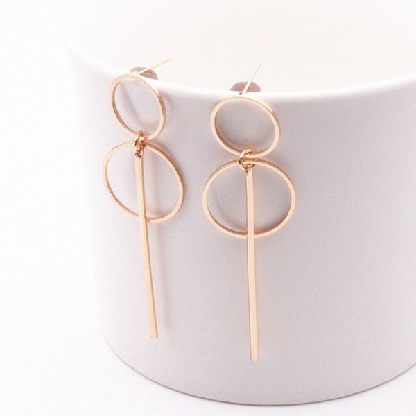 new fashion elegant geometric round circle hoop earrings double hollow circle fashion earrings for women exquisite gift pendientes, Golden
new fashion elegant geometric round circle hoop earrings double hollow circle fashion earrings for women exquisite gift pendientes, Golden
