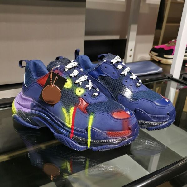 2020 new fashion luxury designer men shoes casual sneakers fashion wild triple s sneakers mens platform shoes us 5-11 type2, Black
2020 new fashion luxury designer men shoes casual sneakers fashion wild triple s sneakers mens platform shoes us 5-11 type2, Black