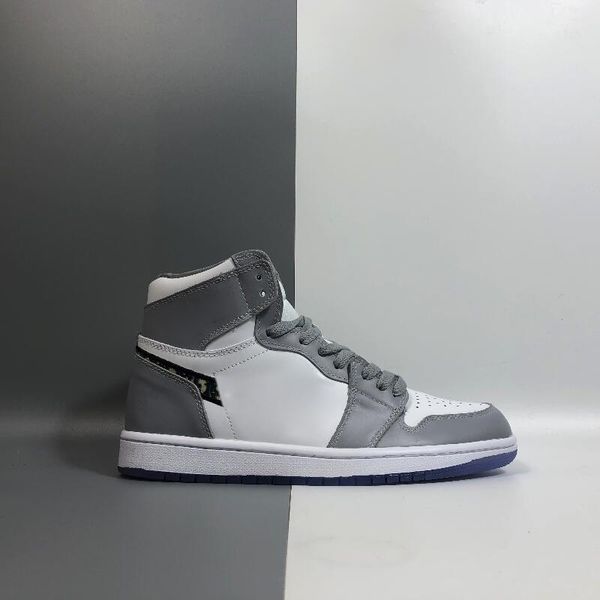 2020 x 1 high og retro luxury basketball shoes man women white grey black sneakers sports womens mens trainers
2020 x 1 high og retro luxury basketball shoes man women white grey black sneakers sports womens mens trainers