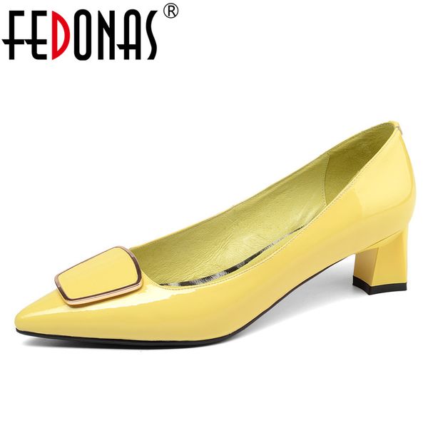 fedonas vintage fashion elegant women pumps new genuine leather high heels spring summer office party shoes woman basic shoes, Black;white
fedonas vintage fashion elegant women pumps new genuine leather high heels spring summer office party shoes woman basic shoes, Black;white