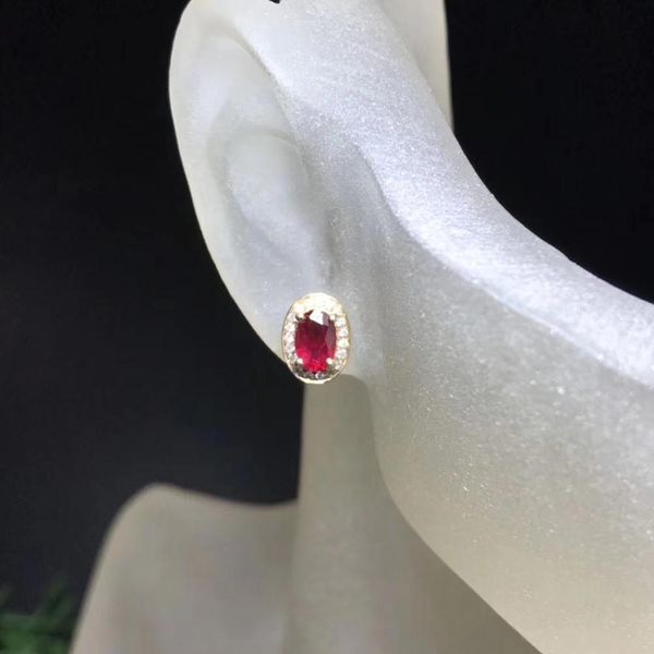 red ruby gemstone stud earrings for women fine jewelry 18k golden jewelry natural gem exquisite present birthday party gift, Golden;silver
red ruby gemstone stud earrings for women fine jewelry 18k golden jewelry natural gem exquisite present birthday party gift, Golden;silver