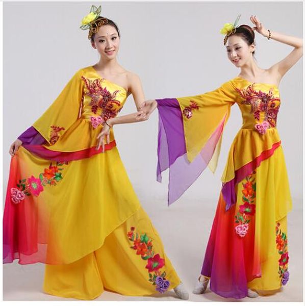 chinese classical dance costumes yangko dance wear costumes and folk dancing dress 2016 new clothing, Black;red
chinese classical dance costumes yangko dance wear costumes and folk dancing dress 2016 new clothing, Black;red