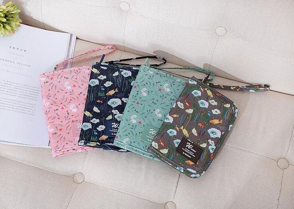 dhl50pcs rabbit printing card holders women men zipper travel passport holder cover id card bag mix color, Brown;gray
dhl50pcs rabbit printing card holders women men zipper travel passport holder cover id card bag mix color, Brown;gray
