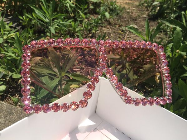mincl oversized shades women sunglasses brand designer pink diamond mirrored female sun glasses black large eyewear uv400 nx, White;black
mincl oversized shades women sunglasses brand designer pink diamond mirrored female sun glasses black large eyewear uv400 nx, White;black