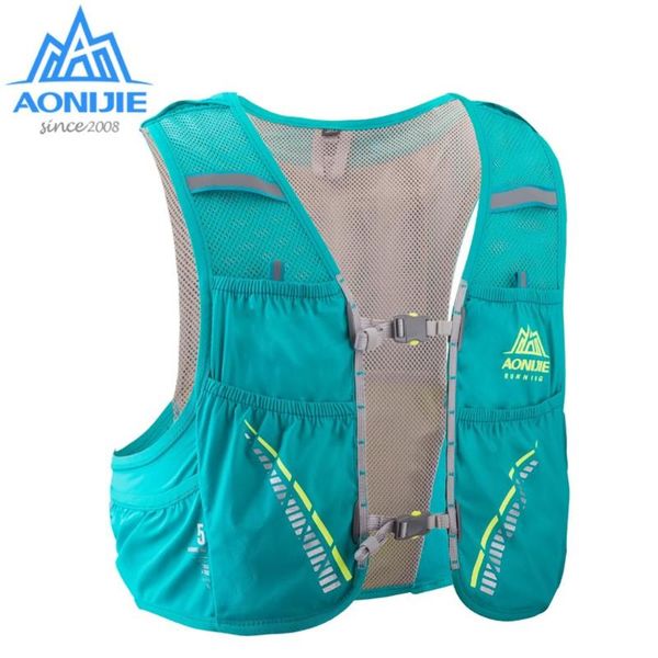 aonijie c933 hydration pack backpack rucksack bag vest harness water bladder hiking camping running marathon race climbing 5l
aonijie c933 hydration pack backpack rucksack bag vest harness water bladder hiking camping running marathon race climbing 5l