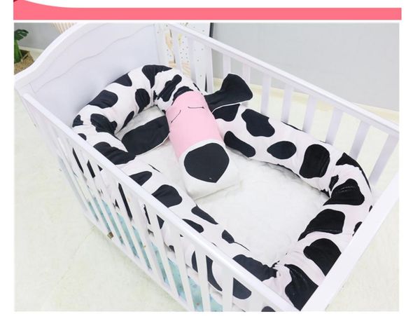 baby bed bumpers black and white dog children's crib bed guardrail bumper protector pillow anti-crash bar for newborn sleeping
baby bed bumpers black and white dog children's crib bed guardrail bumper protector pillow anti-crash bar for newborn sleeping