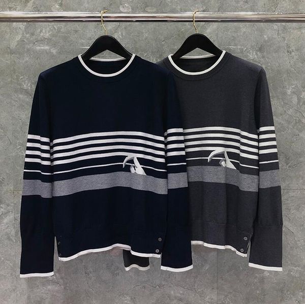 2020 fashion tb brand sweaters men slim o-neck pullovers clothing patchwork wool swimmer pattern striped winter casual coat, White;black
2020 fashion tb brand sweaters men slim o-neck pullovers clothing patchwork wool swimmer pattern striped winter casual coat, White;black