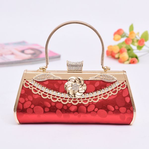 exquisite diamond flower evening bag female classic metal handbag women matching dress package bridal wedding bag
exquisite diamond flower evening bag female classic metal handbag women matching dress package bridal wedding bag