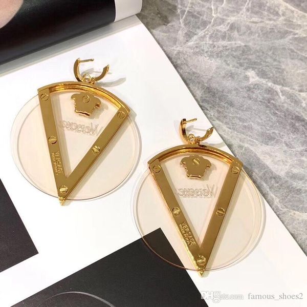 Whole ale brand ear nail earring jewelry female brand triangular circular letter culpture jewelry imple fa hion
Whole ale brand ear nail earring jewelry female brand triangular circular letter culpture jewelry imple fa hion