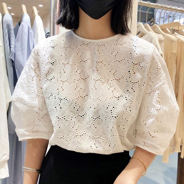 factory direct 2020 spring new korean chic elegant lady round neck shirt design lace shirt fashion, Red
factory direct 2020 spring new korean chic elegant lady round neck shirt design lace shirt fashion, Red