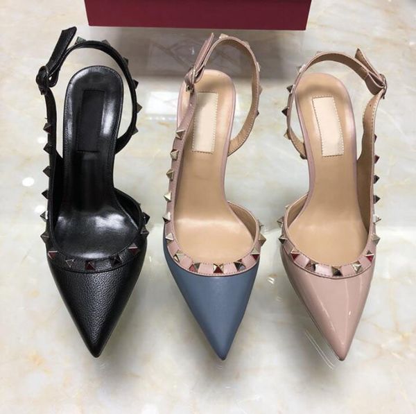 classics women brand high heels shoes rivets sandals patent leather rivets women shoes pointed toe big size 34-43 v logo box, Black
classics women brand high heels shoes rivets sandals patent leather rivets women shoes pointed toe big size 34-43 v logo box, Black