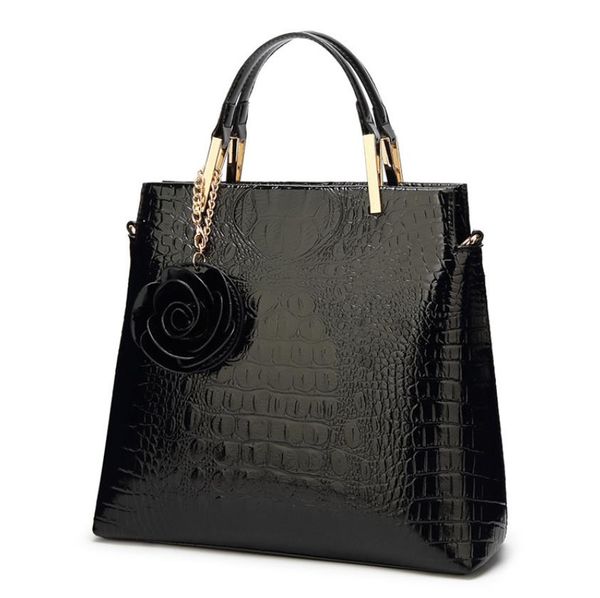 2020 new patent leather women handbag fashion alligator pattern elegant style wedding bag handbag for women with flower ing
2020 new patent leather women handbag fashion alligator pattern elegant style wedding bag handbag for women with flower ing