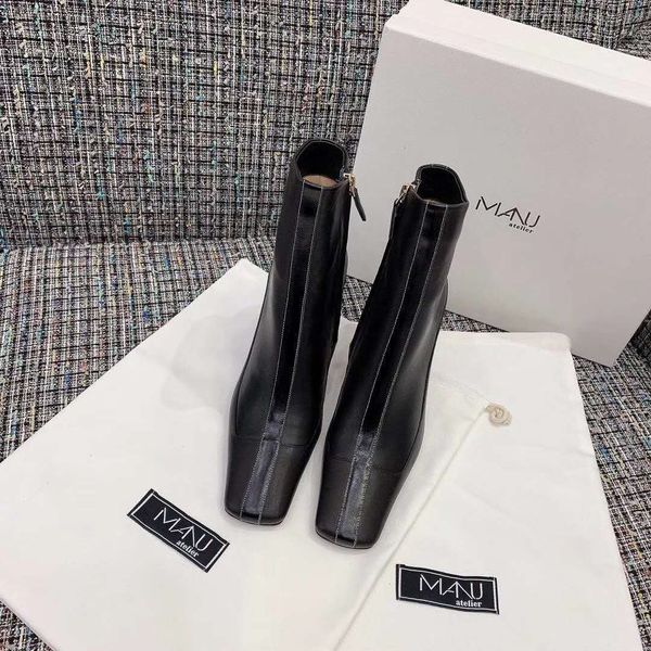 perfect quality manu atelier women 80mm leather ankle boots new release genuine leather zip fashion luxury lace-up designer shoes, Black
perfect quality manu atelier women 80mm leather ankle boots new release genuine leather zip fashion luxury lace-up designer shoes, Black