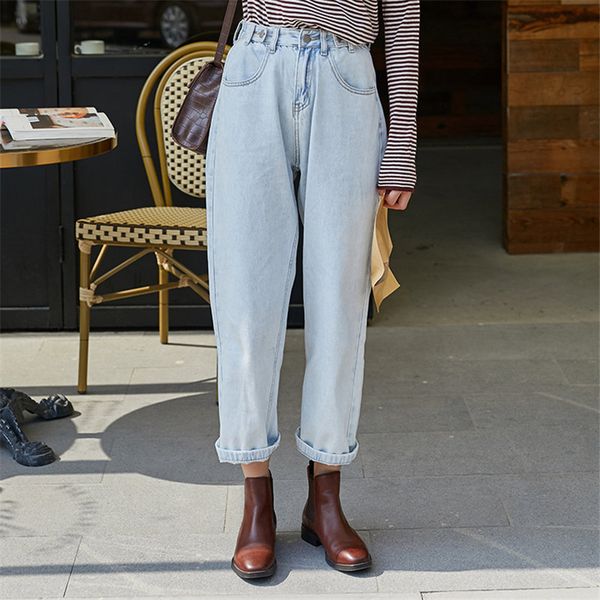 adjustable buttons vintage blue denim chic 2020 cowboy fashion high waist jeans femme straight loose casual pants
adjustable buttons vintage blue denim chic 2020 cowboy fashion high waist jeans femme straight loose casual pants