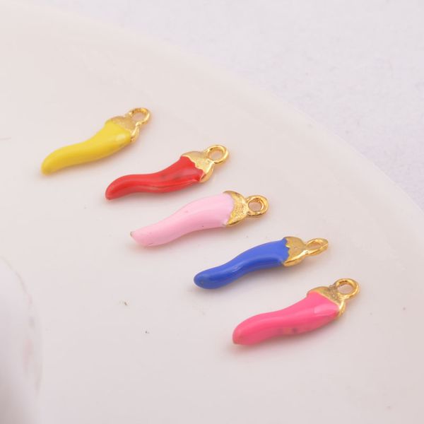10pcs/lot red pink enamel chili pepper charm diy drop dangle earrings pendant gold color dangle charms for women lady, Bronze;silver
10pcs/lot red pink enamel chili pepper charm diy drop dangle earrings pendant gold color dangle charms for women lady, Bronze;silver