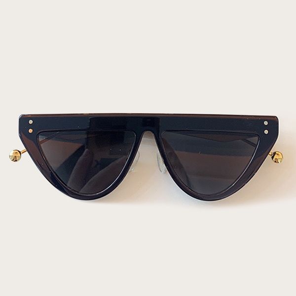 brand designer vintage small sunglasses women retro sun glasses for female oculos de sol, White;black
brand designer vintage small sunglasses women retro sun glasses for female oculos de sol, White;black
