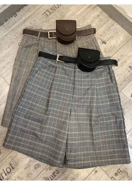 autumn fashion plaid high waist casual with a waist bag straight thin knee length shorts female, White;black
autumn fashion plaid high waist casual with a waist bag straight thin knee length shorts female, White;black