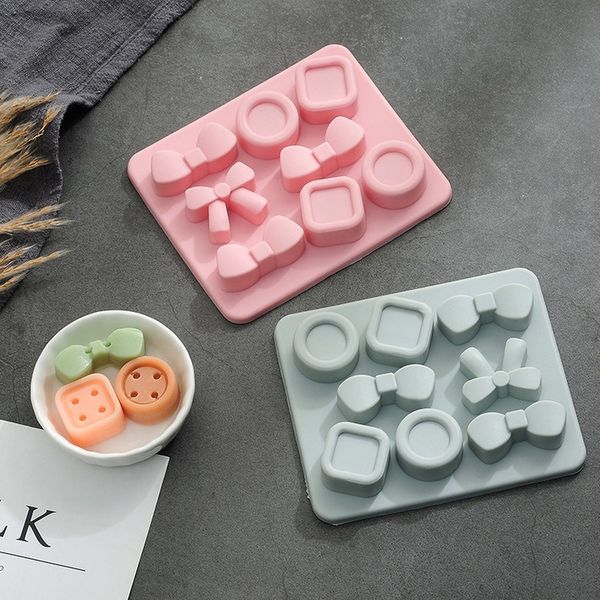 selling bowknot candy button shape ice lattice silica gel baking mold food grade creative ice cake diy mold dhl fast shipping
selling bowknot candy button shape ice lattice silica gel baking mold food grade creative ice cake diy mold dhl fast shipping