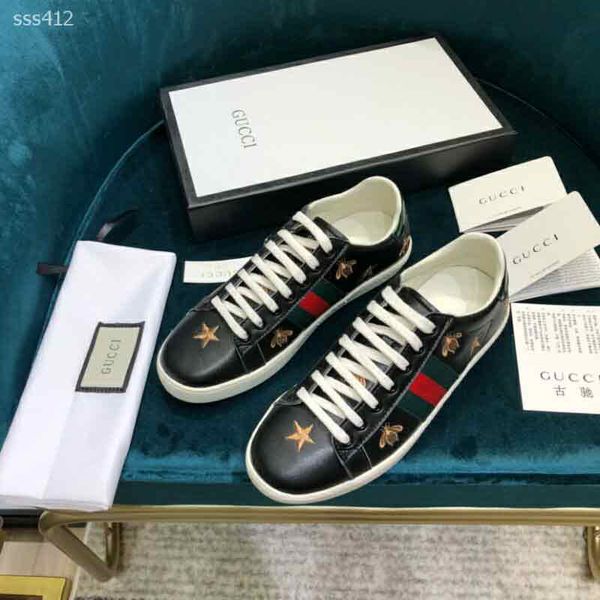 2020 wholesale fashion latest men's fashion simple low-running shoes white black outdoor trainers sneakers skateboarding ones size 39-4
2020 wholesale fashion latest men's fashion simple low-running shoes white black outdoor trainers sneakers skateboarding ones size 39-4