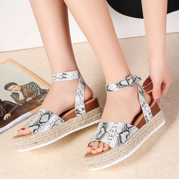 ho heave 2019 popular marine rope slope heel light sole size 35-40 women comfortable single buckle sandals y200620, Black
ho heave 2019 popular marine rope slope heel light sole size 35-40 women comfortable single buckle sandals y200620, Black