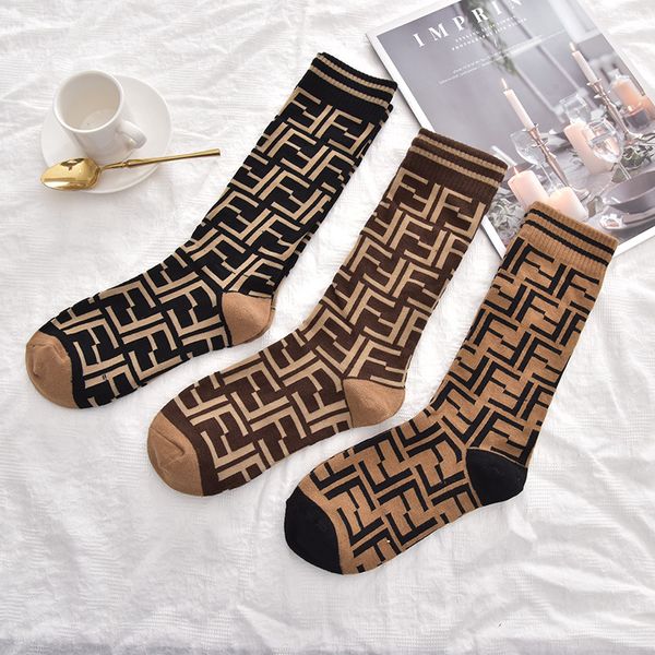 g classic design port cotton stockings socks women italy brands vintage wire sock middle stocking designer phone case medias chaussette, Pink;yellow
g classic design port cotton stockings socks women italy brands vintage wire sock middle stocking designer phone case medias chaussette, Pink;yellow