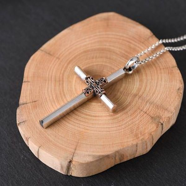 cross pendant 925 sterling silver flower carving with gold color cross vintage personality retro type
cross pendant 925 sterling silver flower carving with gold color cross vintage personality retro type