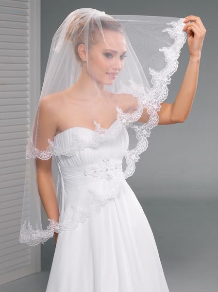 popular amazing white ivory two-tier lace applique edge wedding veil nice-looking fashional hip length bridal veil, Black
popular amazing white ivory two-tier lace applique edge wedding veil nice-looking fashional hip length bridal veil, Black