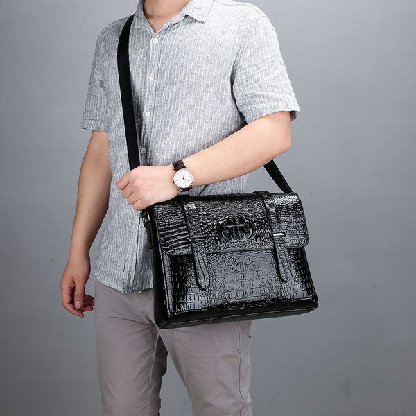alligotar pattern men crossbody bags luxury design business briefcase waxy leather large capacity lapshoulder messenger bag
alligotar pattern men crossbody bags luxury design business briefcase waxy leather large capacity lapshoulder messenger bag