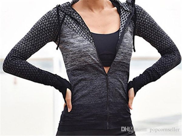 sport tacksuits zip up cardigan hoodie four colors yoga outerwear ladies running clothes women new fashion, Black;brown
sport tacksuits zip up cardigan hoodie four colors yoga outerwear ladies running clothes women new fashion, Black;brown