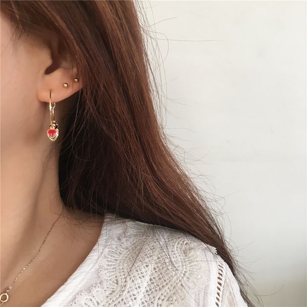 lovely gold color plating colorful heart or oval shape strand with metallic ball hoop earring for women, Golden;silver
lovely gold color plating colorful heart or oval shape strand with metallic ball hoop earring for women, Golden;silver