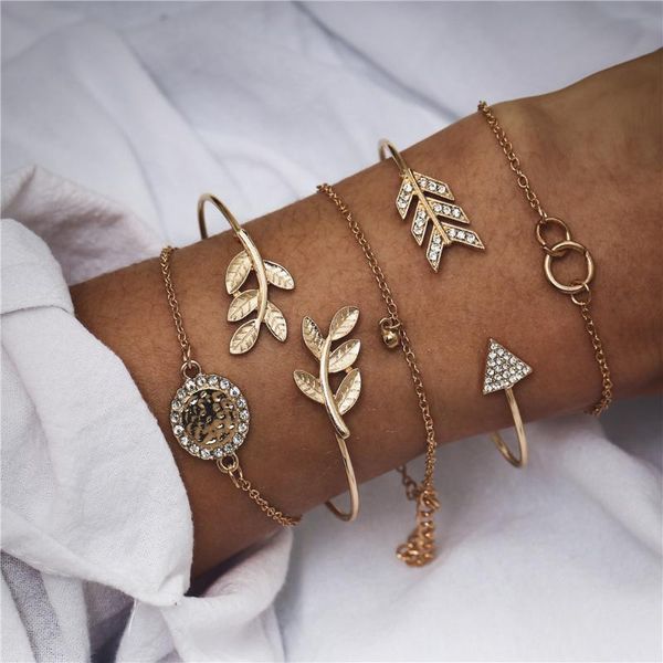 vintage crystal round arrow leaves bracelet set for women bohemian gold color charm cuff bracelets bangles female jewelry, Golden;silver
vintage crystal round arrow leaves bracelet set for women bohemian gold color charm cuff bracelets bangles female jewelry, Golden;silver