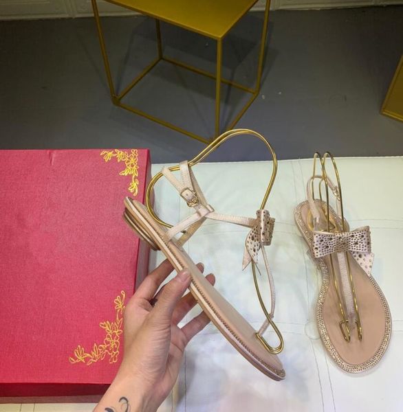 2019 thong sandals mix models leather pearl strappy luxury women fashion women heel luxury designer sandals lady slipper with box size 34-40, Black
2019 thong sandals mix models leather pearl strappy luxury women fashion women heel luxury designer sandals lady slipper with box size 34-40, Black