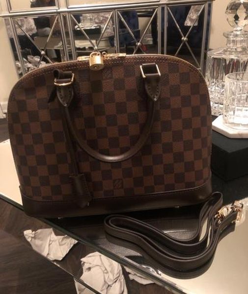 новая перевозка груза падения алма стиль damier pm с ремнем локоть crossbody сумка для женщин, Blue;gray
новая перевозка груза падения алма стиль damier pm с ремнем локоть crossbody сумка для женщин, Blue;gray
