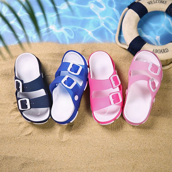 2020 children's sandals led light summer outside slippers boy girl cute flat buckle slippers children's sandals, Black;red
2020 children's sandals led light summer outside slippers boy girl cute flat buckle slippers children's sandals, Black;red