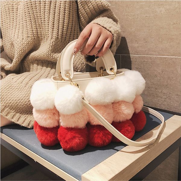 fluff panelled barrel-shaped handbags women winter fashion shoulder crossbody bags large capacity bag for women 2019 brands sac d19011204
fluff panelled barrel-shaped handbags women winter fashion shoulder crossbody bags large capacity bag for women 2019 brands sac d19011204
