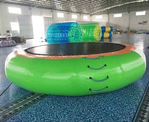 3m diameter inflatable water trampoline 
3m diameter inflatable water trampoline