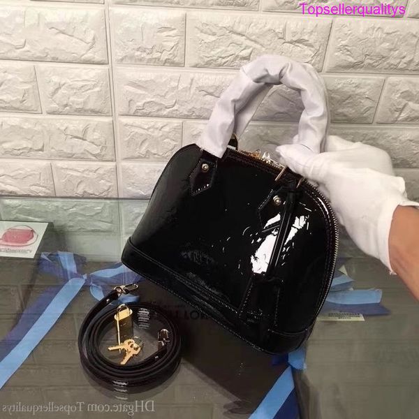 2019 m11013 новый черный лакированная кожа цветы печати тиснением сумки на ремне хобо сумки топ ручки крест тела messenger плечо nm05
2019 m11013 новый черный лакированная кожа цветы печати тиснением сумки на ремне хобо сумки топ ручки крест тела messenger плечо nm05
