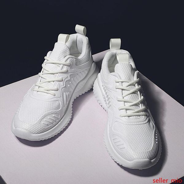 new selling men running shoes mens triple black outdoor shoes pure white sports sneakers outdoor shoes size 40-44
new selling men running shoes mens triple black outdoor shoes pure white sports sneakers outdoor shoes size 40-44