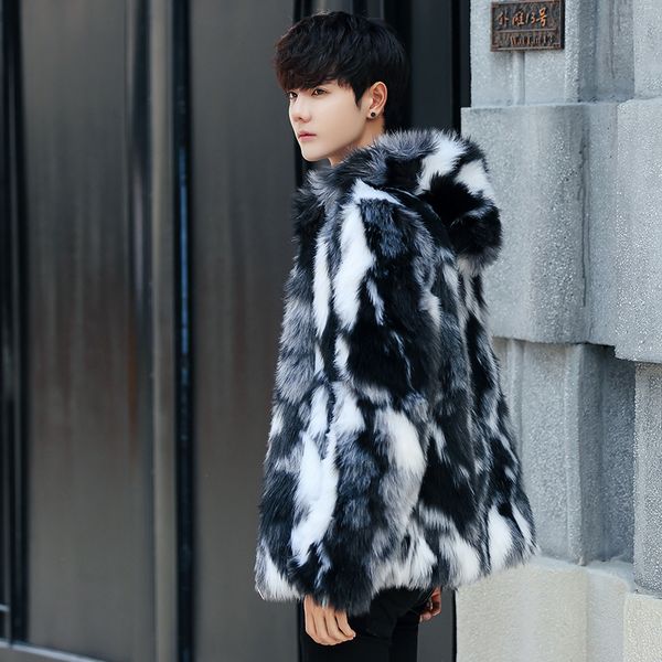 new winter 2019 slimming black and white printed cotton jacket with down hooded loose casual fashion youth men's wear
new winter 2019 slimming black and white printed cotton jacket with down hooded loose casual fashion youth men's wear