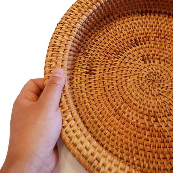 rattan hand-woven round high wall decorative service tray for coffee table decorative food storage tray, wide side for breakfast
rattan hand-woven round high wall decorative service tray for coffee table decorative food storage tray, wide side for breakfast
