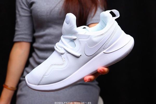 autumn and winter new couple models basketball sports shoes breathable lightweight shock absorber running shoes student fashion wild men
autumn and winter new couple models basketball sports shoes breathable lightweight shock absorber running shoes student fashion wild men