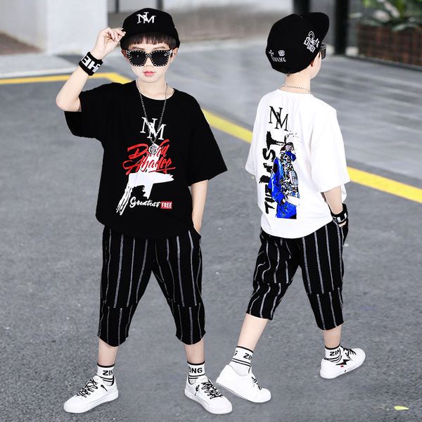 boy summer short-sleeved shirt shorts suit 2020 children handsome sports t-shirt pants casual loose 2 piece set, White
boy summer short-sleeved shirt shorts suit 2020 children handsome sports t-shirt pants casual loose 2 piece set, White