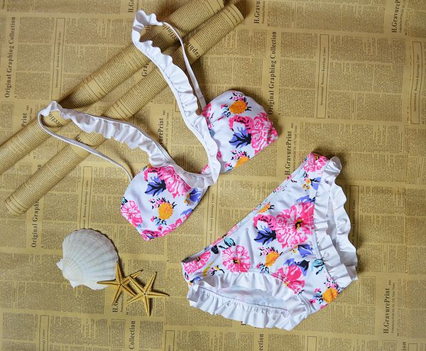 2019 summer beachwear women new two-piece swimming suit printted and laced bikini sets women swimsuit for ladies
2019 summer beachwear women new two-piece swimming suit printted and laced bikini sets women swimsuit for ladies